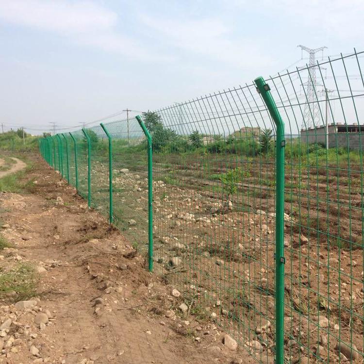 鐵絲網(wǎng)護欄網(wǎng)