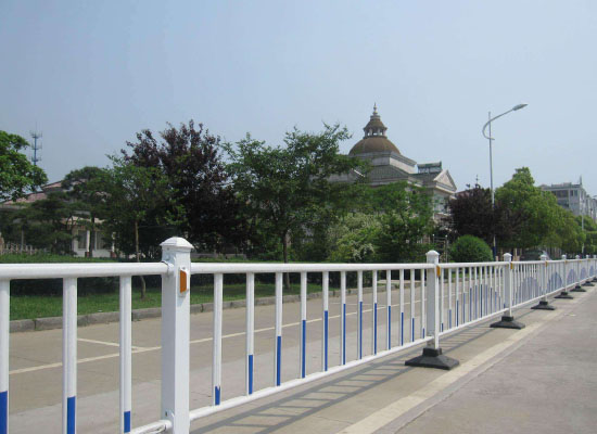 市政道路護(hù)欄